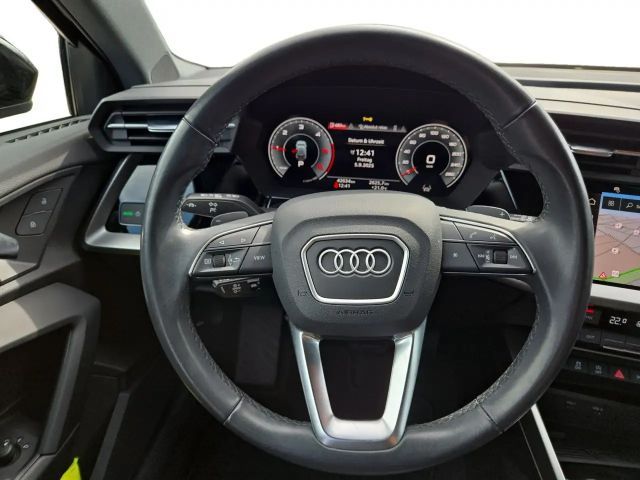 Audi A3 30 TDI S-Tronic Sedan