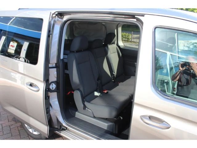 Volkswagen Caddy TDI AUTOMATIK, ACC, LED, NAVI, PDC, LM, AHK