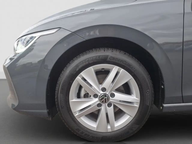 Volkswagen Golf 1.5 eTSI Life Variant