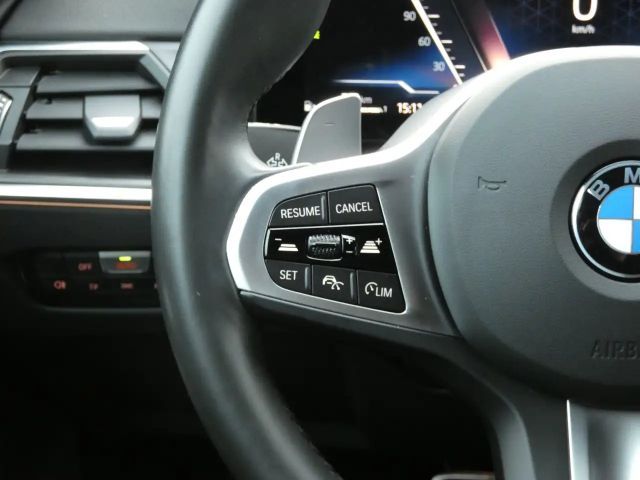 BMW 320 320d M-Sport Sedan xDrive