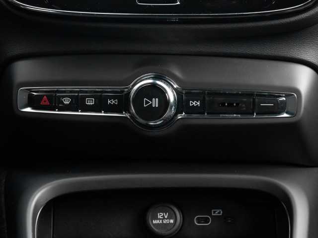 Volvo XC40 Plus Recharge