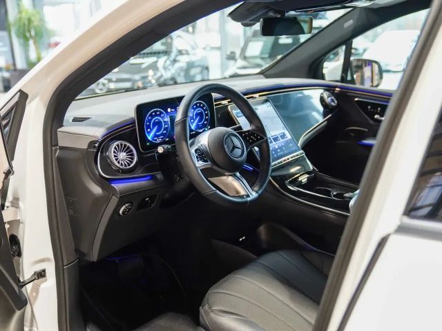 Mercedes-Benz EQE SUV 300