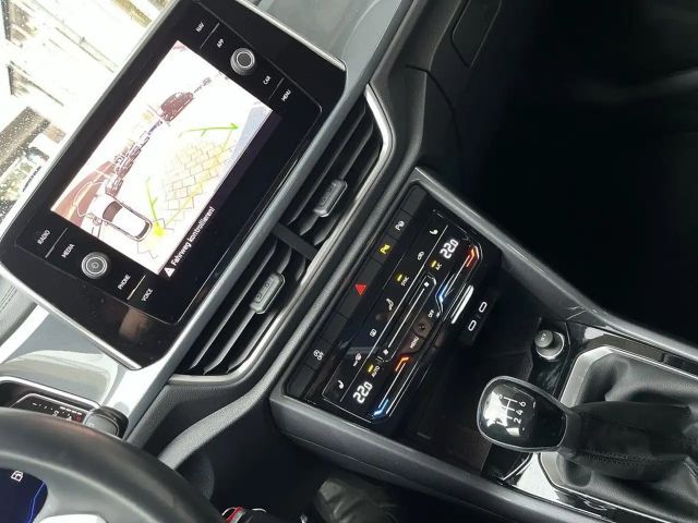 Volkswagen T-Roc 1.0 TSI Plus Style