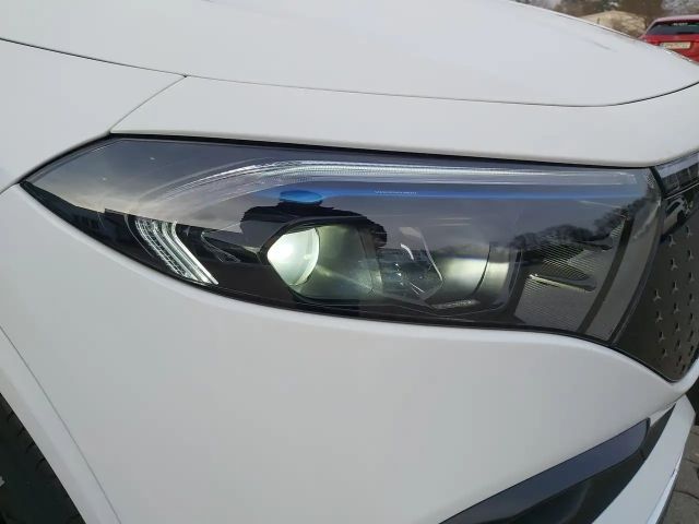 Mercedes-Benz EQA 300 4MATIC AMG Line
