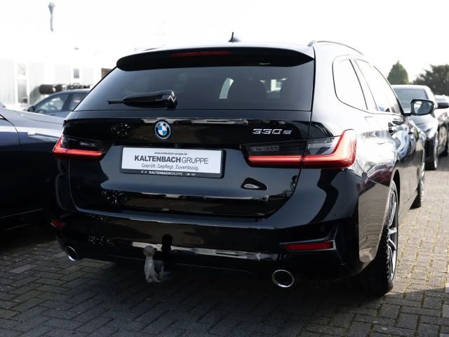 BMW 330 330e Sport Line Touring