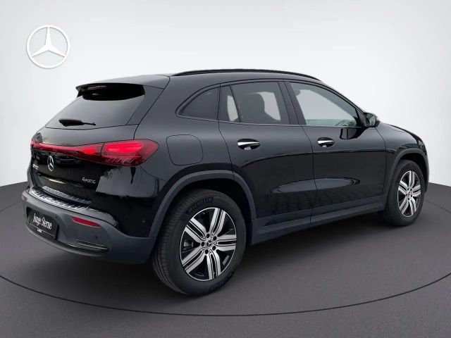 Mercedes-Benz EQA 300 4MATIC Advanced