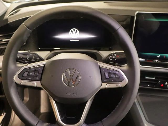 Volkswagen Passat 1.5 TSI Business DSG Variant