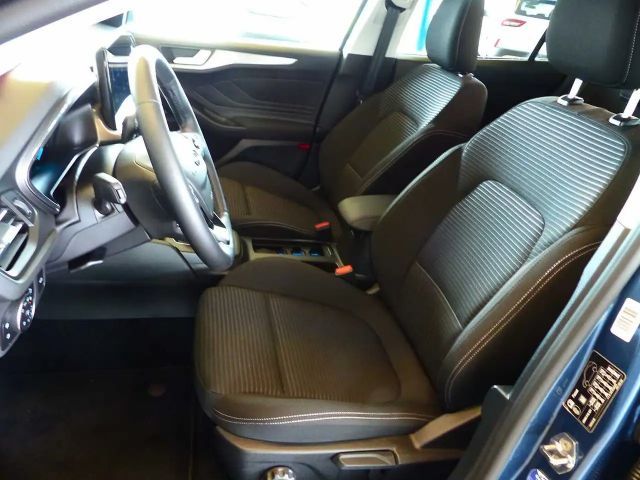 Ford Focus Titanium Wagon