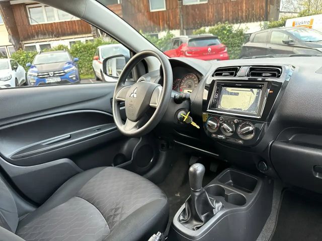 Mitsubishi Space Star Star