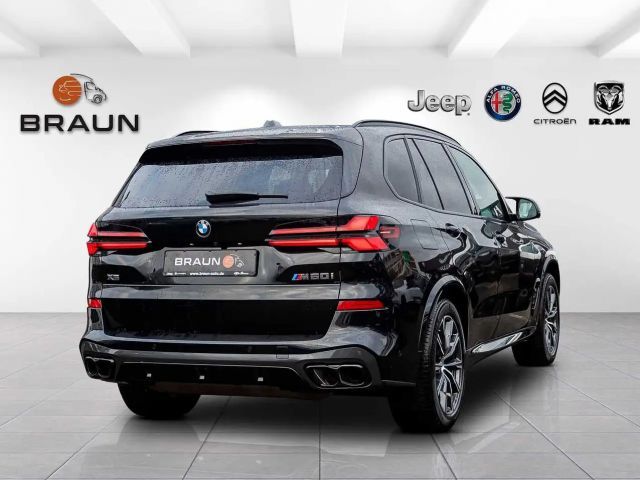 BMW X5 M60i xDrive