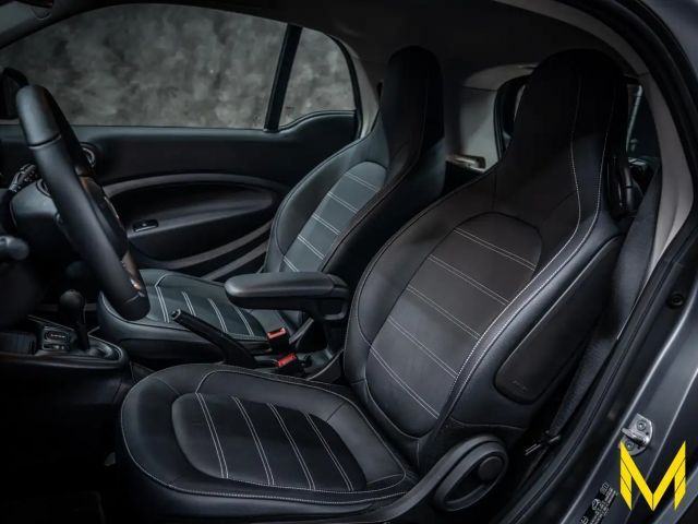 Smart EQ fortwo Cool Coupe Prime