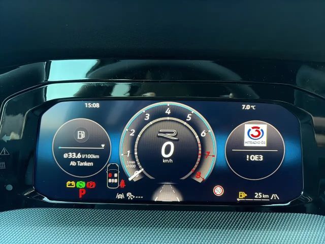 Volkswagen Golf DSG Sport