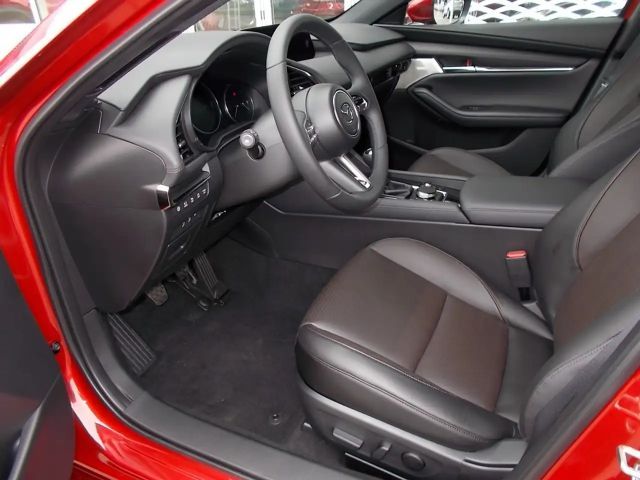 Mazda 3 S Selection SkyActiv