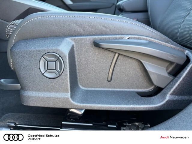 Audi A3 Business Hybride S-Line Sedan