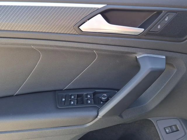 Volkswagen Tiguan R-Line eHybrid