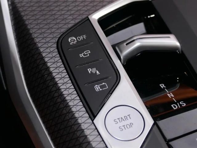 BMW 330 330e M-Sport Touring xDrive