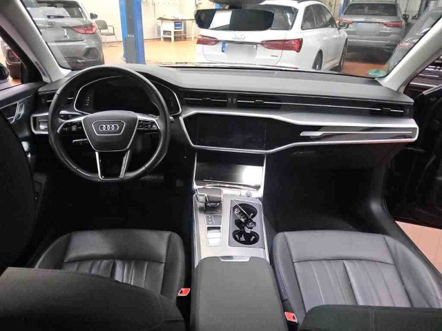 Audi A6 45 TFSI Avant S-Tronic