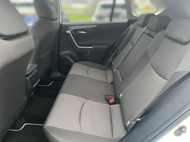 Toyota RAV4 Active Hybride