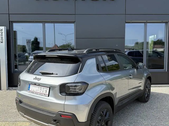 Jeep Avenger 1.2 T3 e-Hybrid 4xe Upland e-DCT6