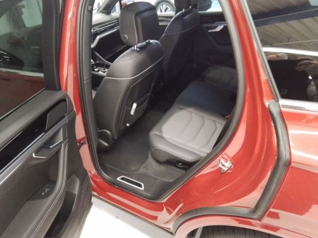 Volkswagen Touareg 3.0 V6 TSI 4Motion R-Line