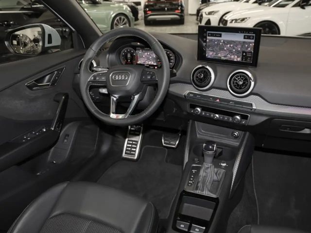 Audi Q2 35 TFSI S-Line