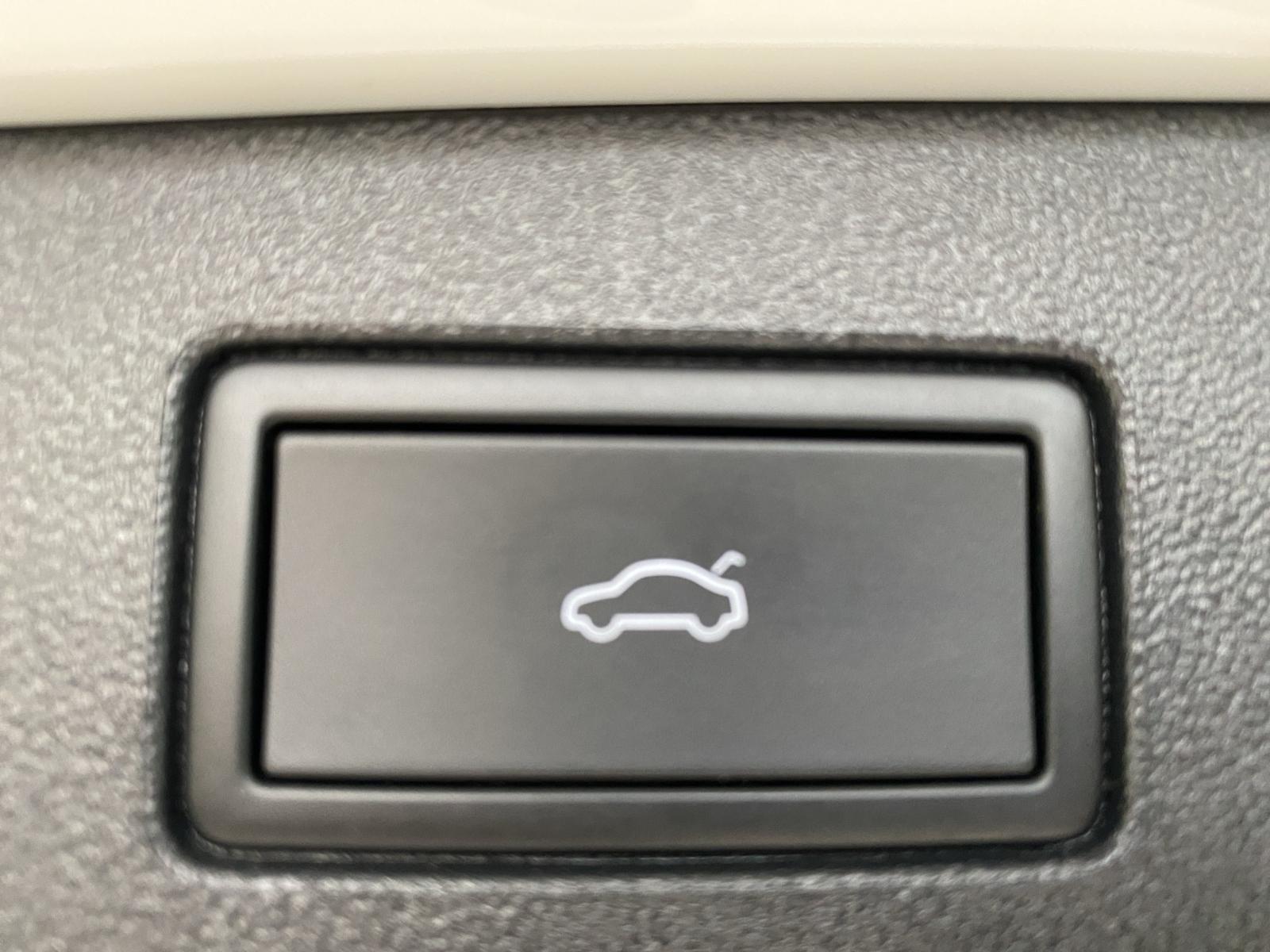 Volkswagen Tiguan 2.0 TDI DSG R-Line