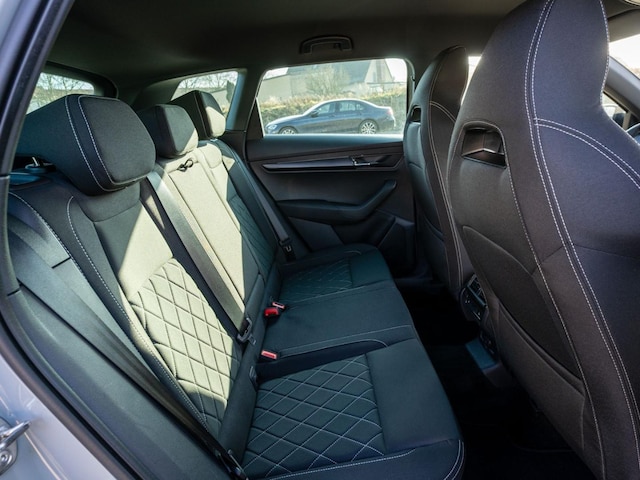 Skoda Karoq 2.0 TSI 4x4 Sportline