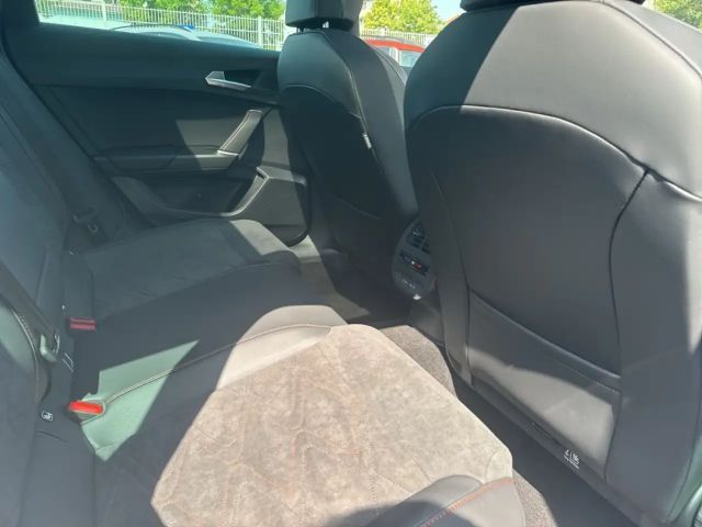 Seat Leon 2.0 TDI DSG FR-lijn Sportstourer