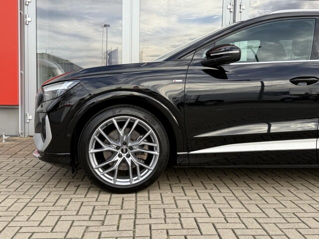 Audi Q4 e-tron 50 Quattro