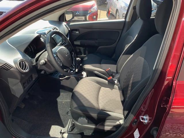 Mitsubishi Space Star Star