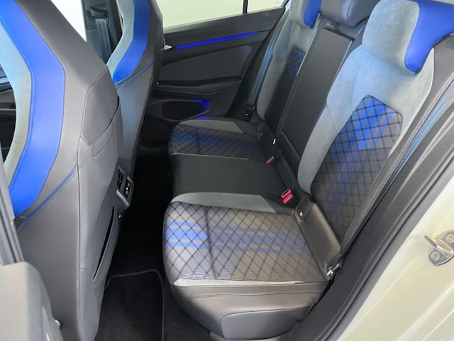 Volkswagen Golf 2.0 TSI DSG Golf VIII