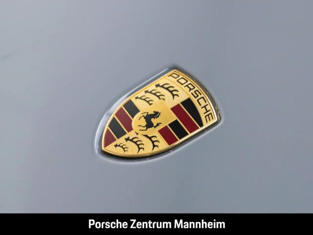 Porsche 992 Cabrio Carrera GTS