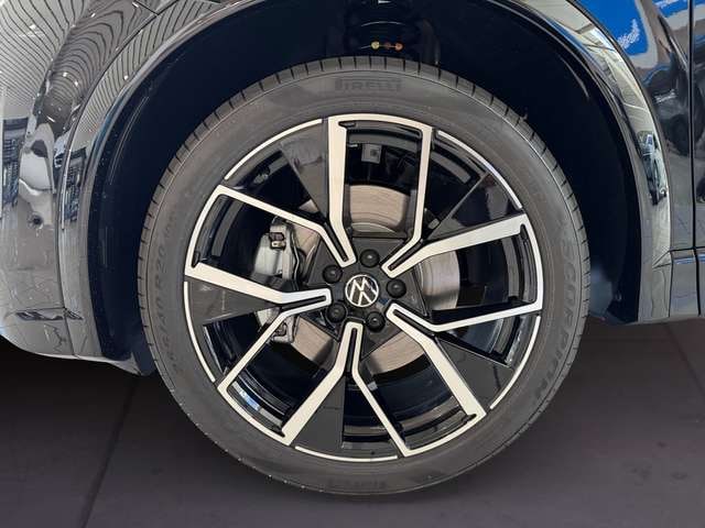 Volkswagen Tiguan 4Motion DSG R-Line