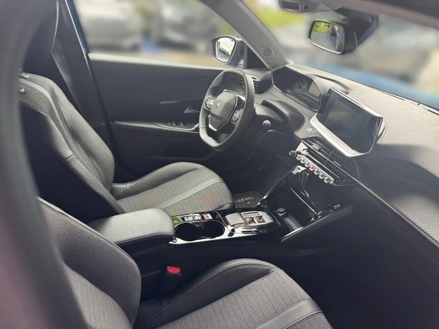 Peugeot E-2008 Allure Pack
