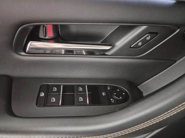 Mazda CX-60 Homura e-Skyactiv