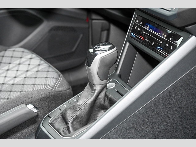 Volkswagen Polo 1.0 TSI DSG R-Line