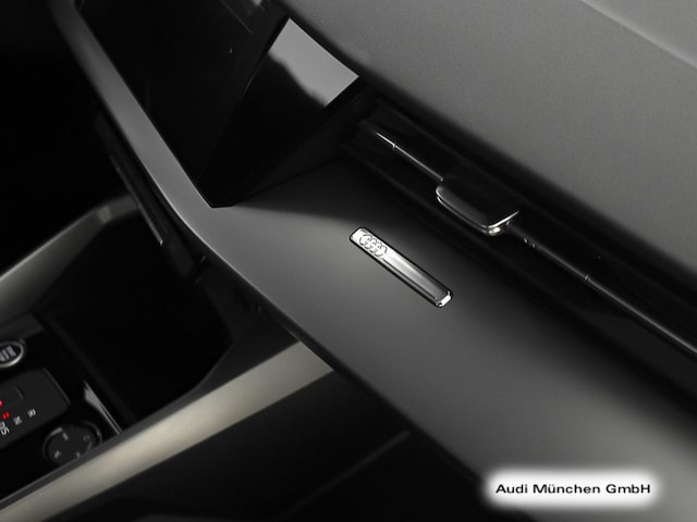 Audi A3 35 TDI S-Line S-Tronic Sedan