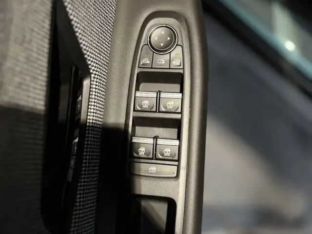 Renault 4 Comfort E-Tech Iconic