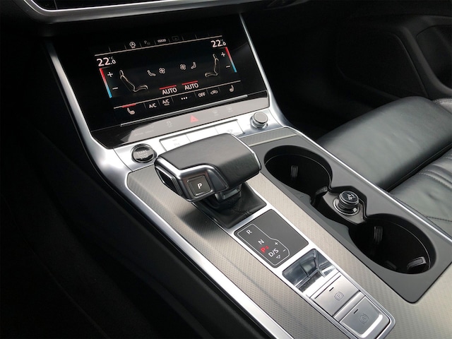 Audi A6 40 TDI Avant S-Tronic