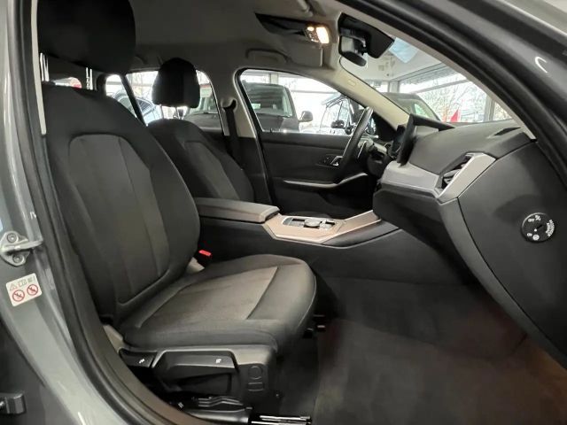 BMW 318 318d Touring