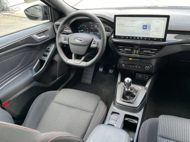 Ford Focus ST Line Wagon