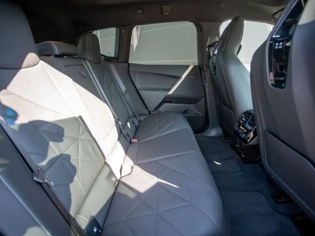 BMW iX xDrive40