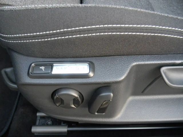 Volkswagen Passat Business Variant