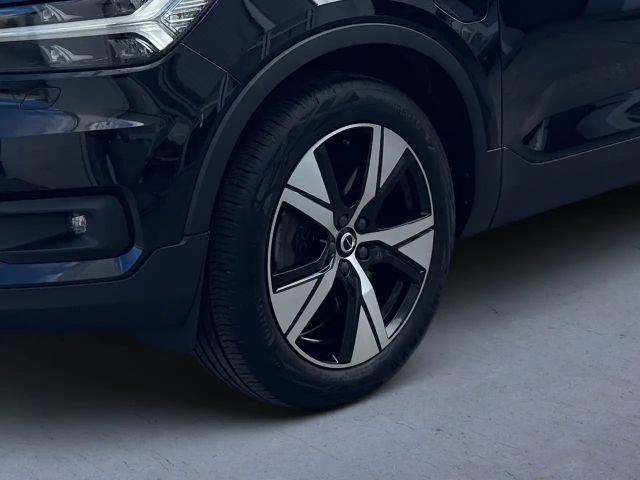 Volvo XC40 R-Design Recharge