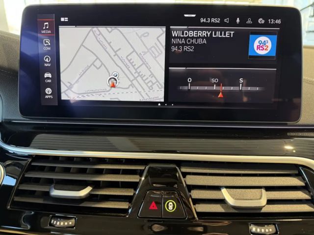 BMW 530 530d Luxury Line Sedan xDrive