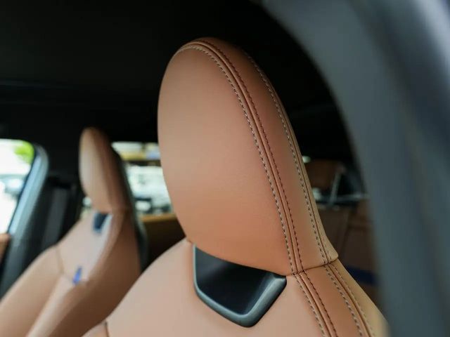 MINI Cooper Countryman Countryman C Favoured-T Paket XL AHK PanoDach