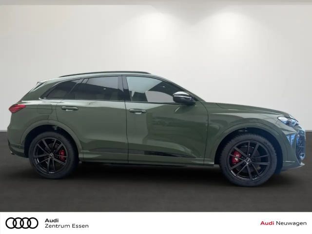 Audi SQ5 SUV TFSI TECH PRO MMI PRO PANO AHK