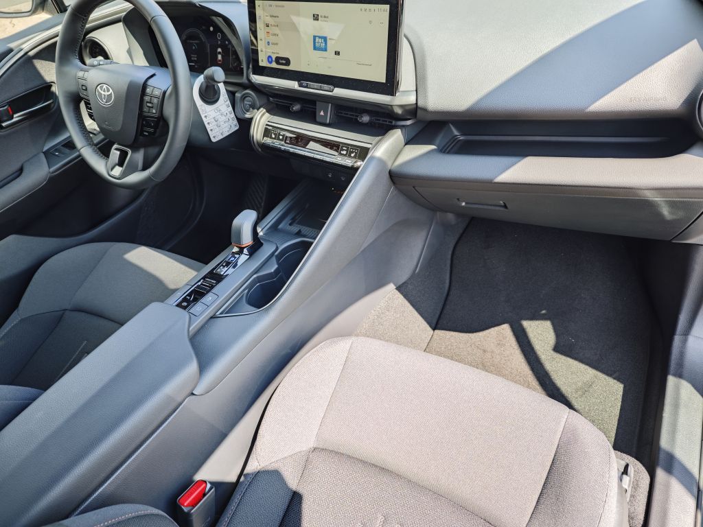 Toyota C-HR 5-deurs Team D Technik