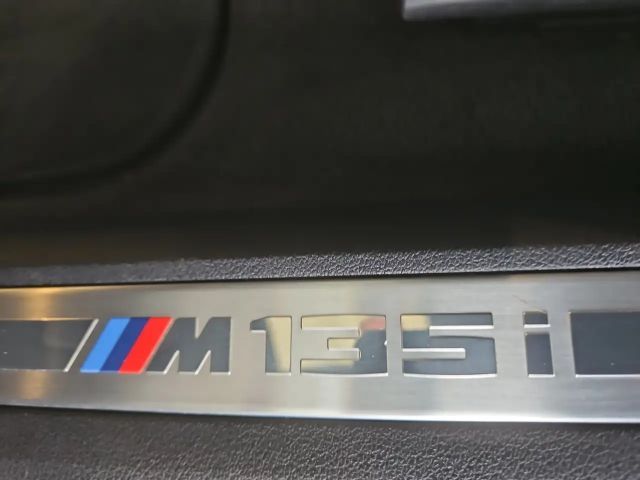 BMW 135 Sedan xDrive