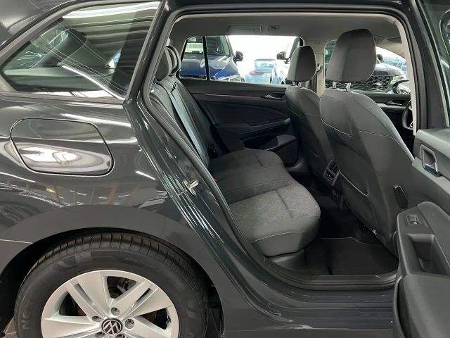 Volkswagen Golf 2.0 TDI Golf VIII Life Variant